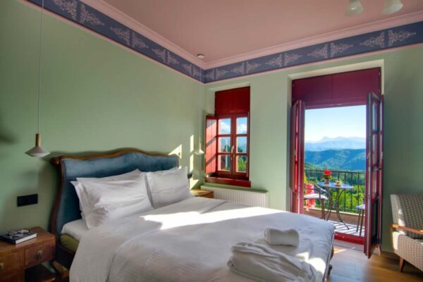 Room 8, Vera Inn Guesthouse, Dilofo, Zagori, Greece
